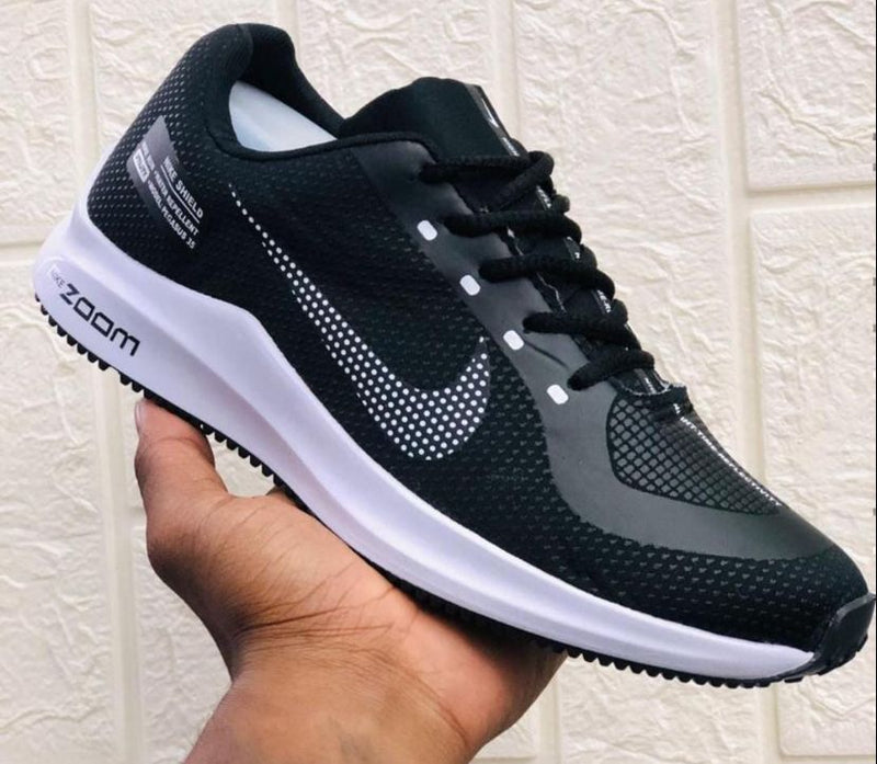 Nike Zoom Shield