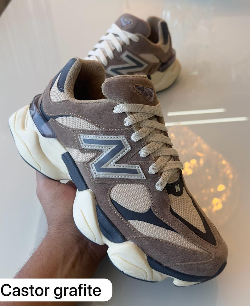 Tênis New Balance 9060